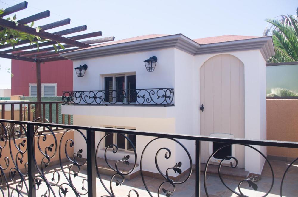 Villa La Marosca - Jacuzzi, Private Pool, 3 Bedrooms Caleta De Fuste Exteriör bild