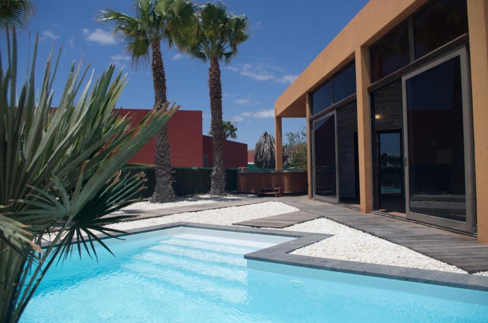 Villa La Marosca - Jacuzzi, Private Pool, 3 Bedrooms Caleta De Fuste Exteriör bild