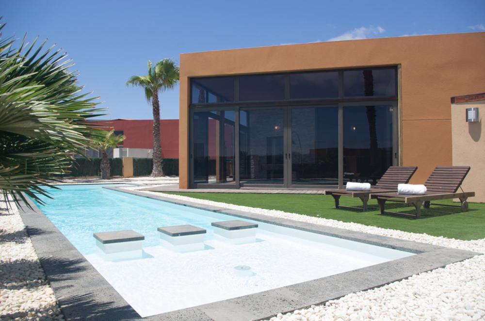 Villa La Marosca - Jacuzzi, Private Pool, 3 Bedrooms Caleta De Fuste Exteriör bild